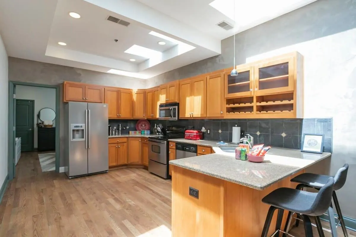 Willa Broadway Penthouse Above Live Music & Bars Nashville
